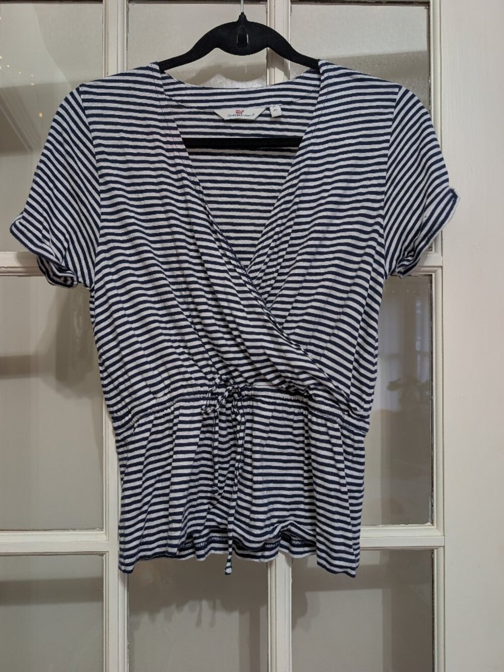 Vineyard vines stripe top